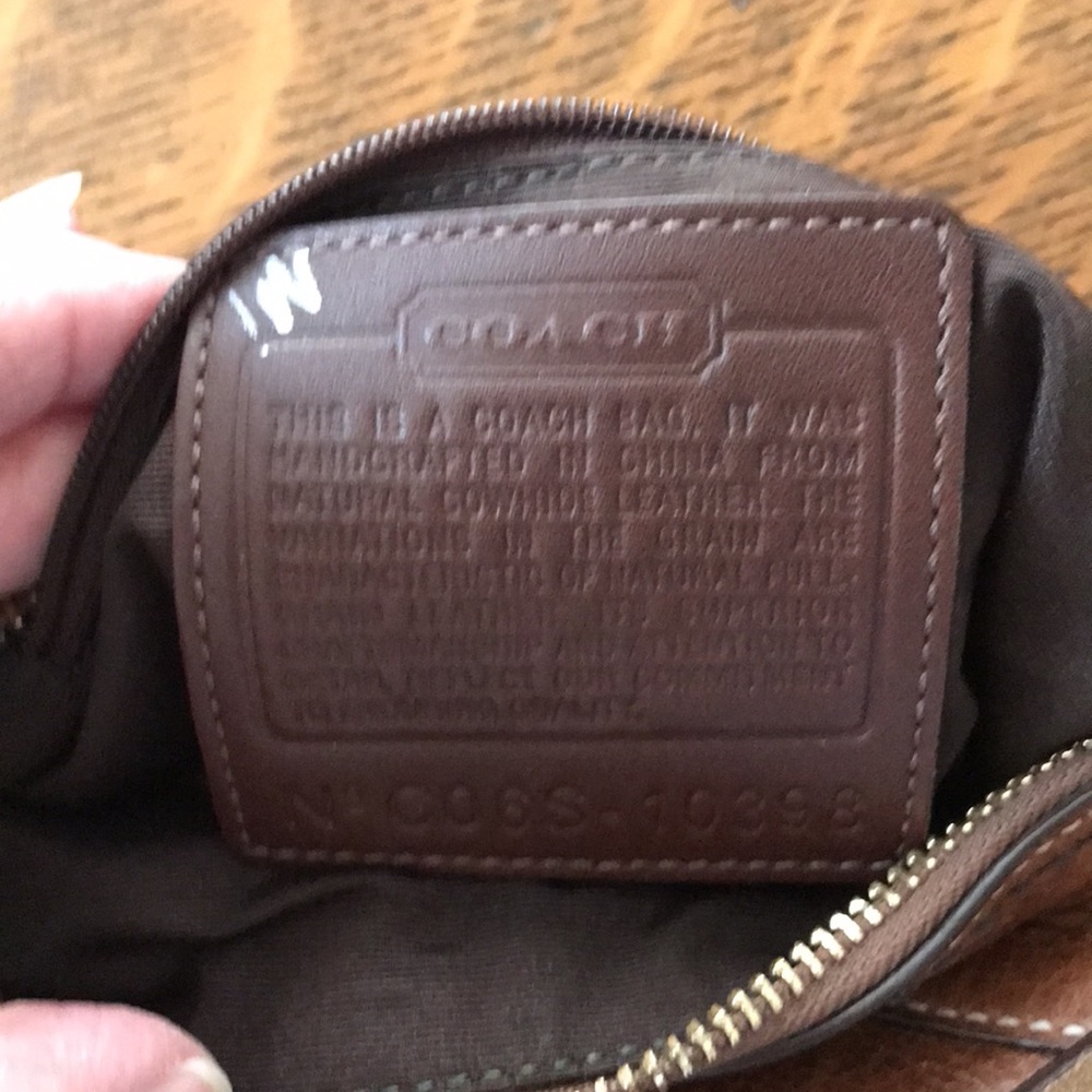 Coach - Picture 3 of 3